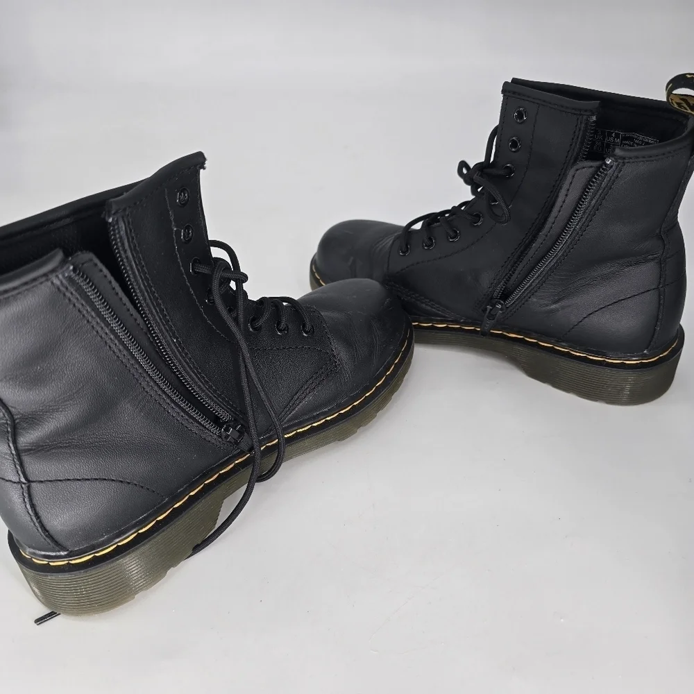 Dr martins Junior 1460 Softy T Leather Lace Up Boots black size boys 4 girls 5
